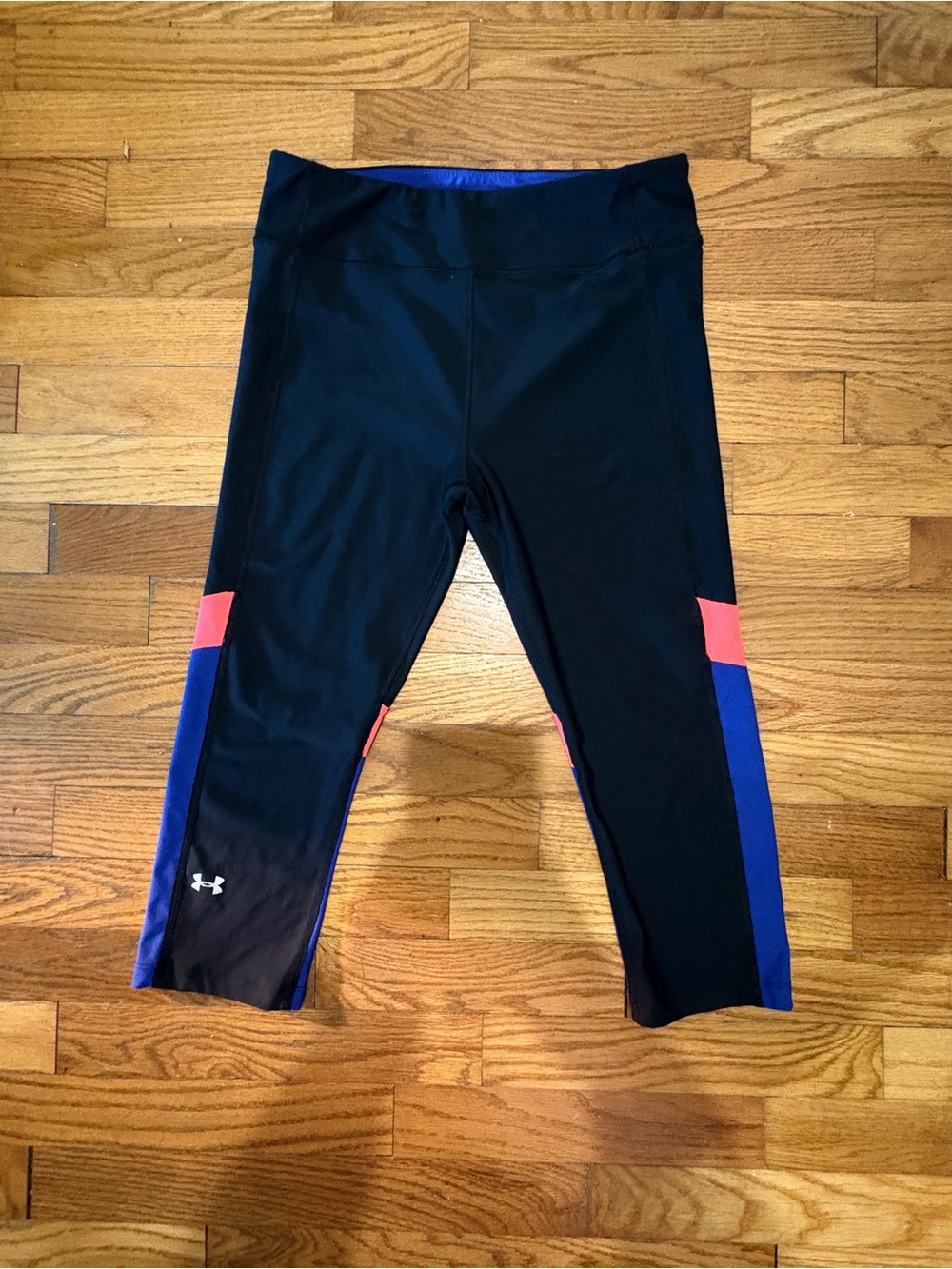 Under Armour HeatGear Colorblock Compression Capri Leggings Medium